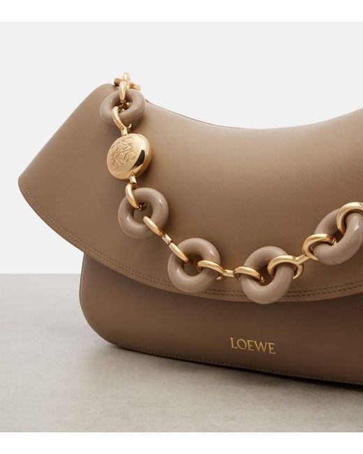 Loewe Natural Schultertasche Ola Medium Aus Leder